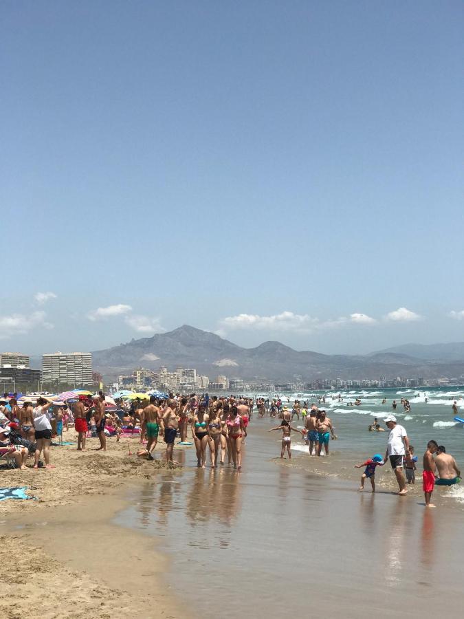 Playa Dos Avenidas Alicante Luaran gambar