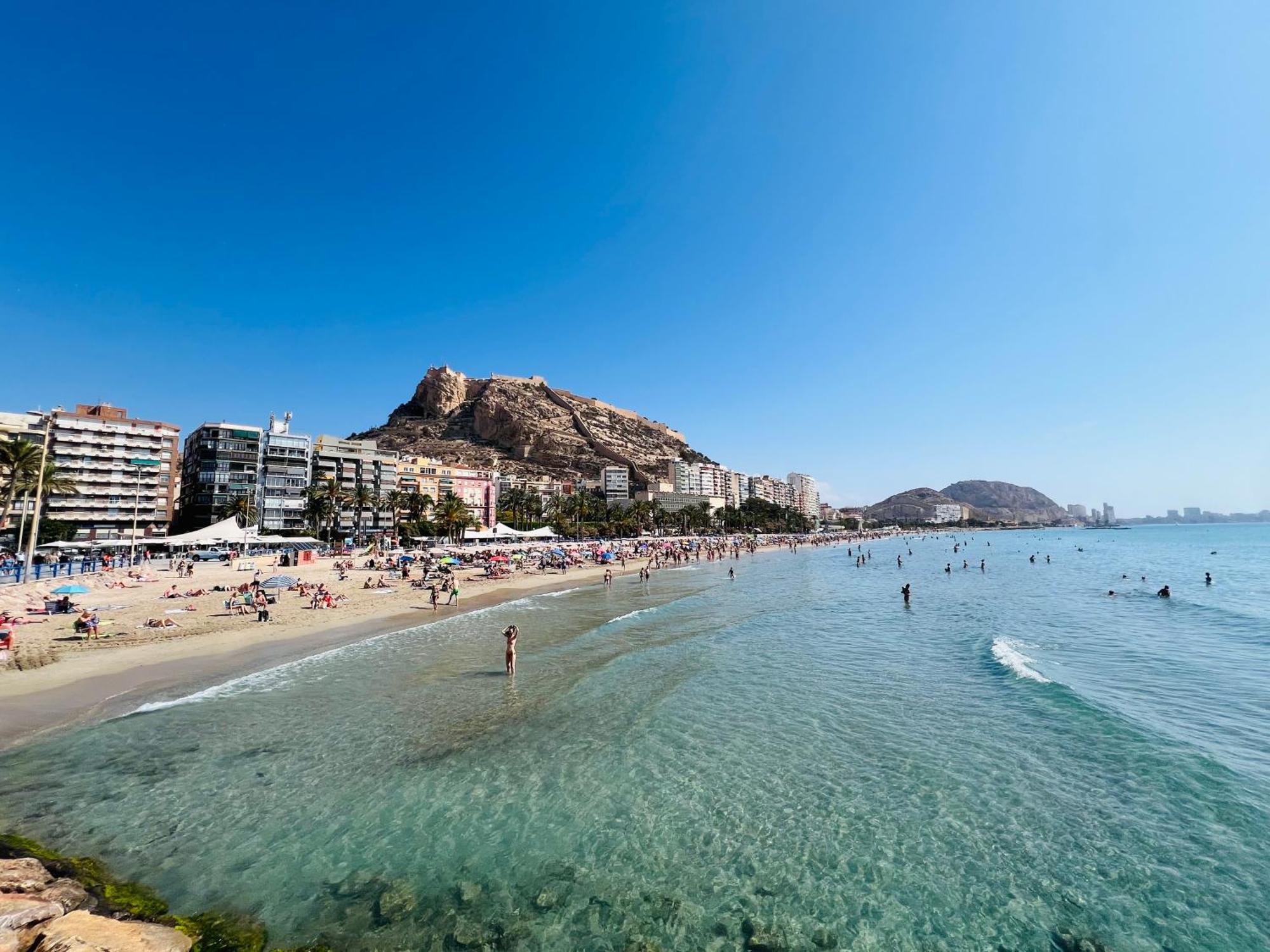 Playa Dos Avenidas Alicante Luaran gambar